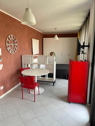 Gerenzano Apartments Экстерьер фото