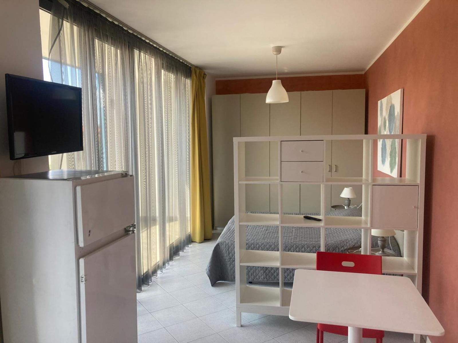 Gerenzano Apartments Экстерьер фото