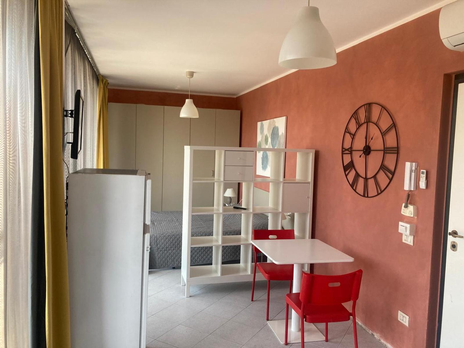 Gerenzano Apartments Экстерьер фото